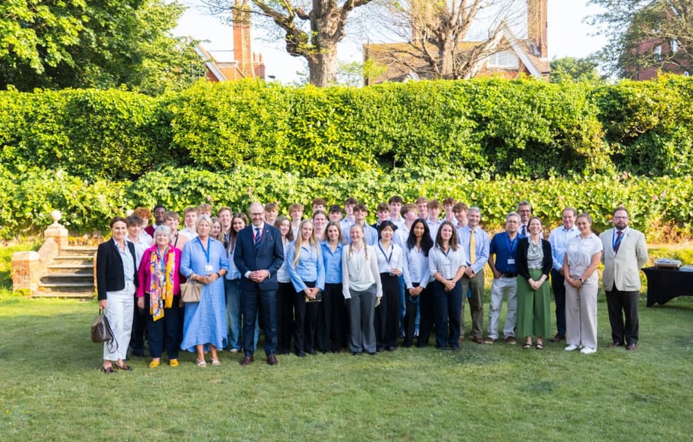 Eastbourne College pupils strengthen community links with DoE volunteering